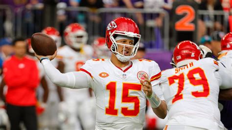 Pro Picks: Expect Broncos to be competitive, but still lose to Chiefs for the 16th straight time